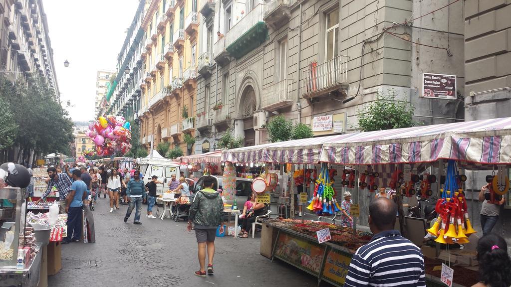 Duomo 89 Bed & Breakfast Napoli Dış mekan fotoğraf