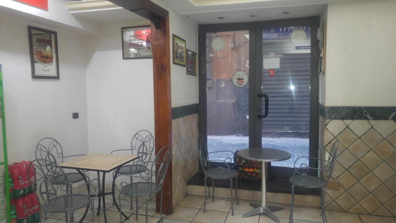 Duomo 89 Bed & Breakfast Napoli Dış mekan fotoğraf